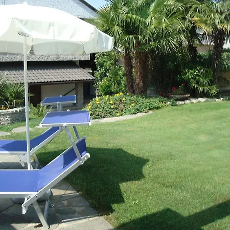 Residenza Le Palme Bed & Breakfast